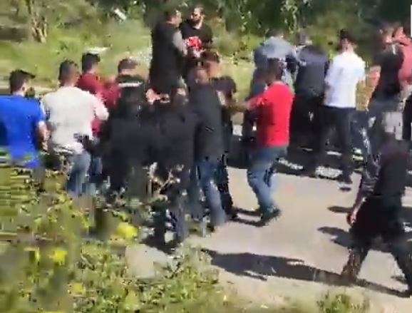 بالفيديو: محاصرة أعضاء لائحة “معاً للتغيير” في الصرفند