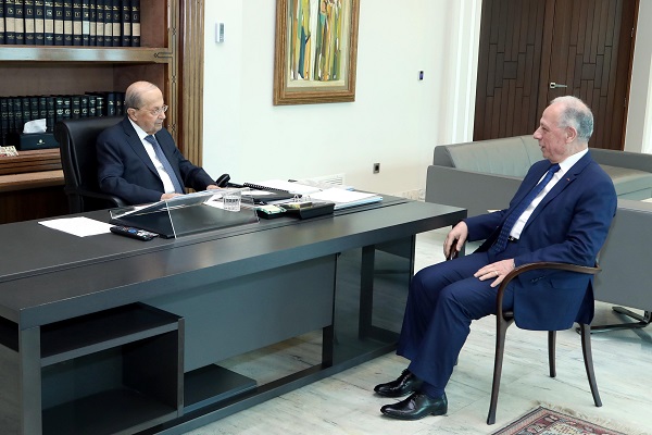 عون بحث ووزير الدفاع تأمين حماية خط نقل الغاز في الشمال