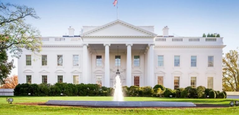 البيت الأبيض: كنا على علم باستئناف العلاقات السعودية ـ الإيرانية