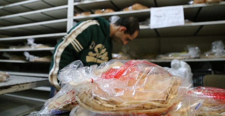 انخفاض في سعر ربطة الخبز