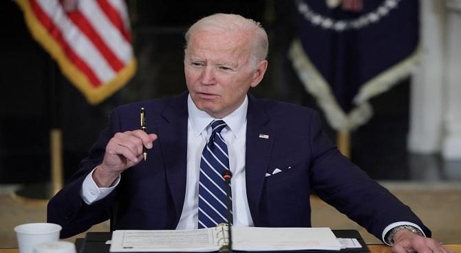 بايدن يواجه إحتمال خسارة الأغلبية في “الكونغرس” قبل الإنتخابات