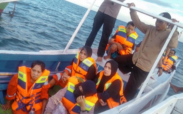 عبّارة في إندونيسيا