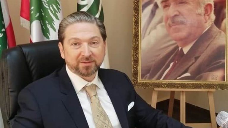 كرامي: إعادة الحوار الذي دعا إليه الرئيس بري هو الحل