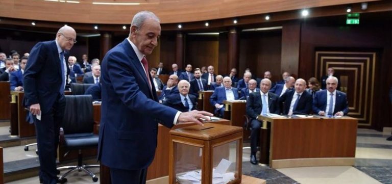 نبيه بري المجلس النيابي