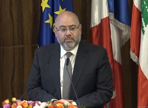 الأبيض: لا نية على الإطلاق لرفع الدعم