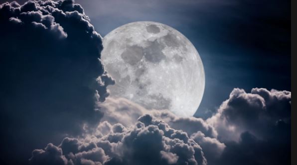 الدول العربية على موعد مع ظاهرة فلكية الأحد!