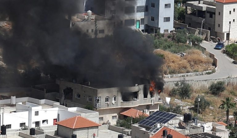 إصابة 11 فلسطينياً خلال اقتحام الاحتلال لمخيم جنين