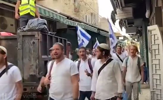 بالفيديو: مسيرات للمستوطنين داخل البلدة القديمة في القدس