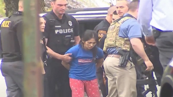 أطلقت النار على رأسي طفليها.. والسبب ضغوطات متأخرات الإيجار!