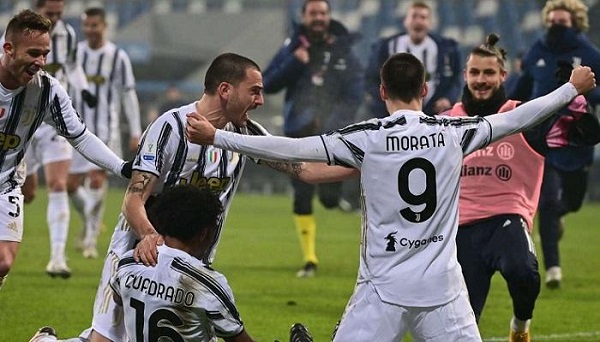 “صورة عارية” تسبب أزمة في غرف ملابس يوفنتوس!