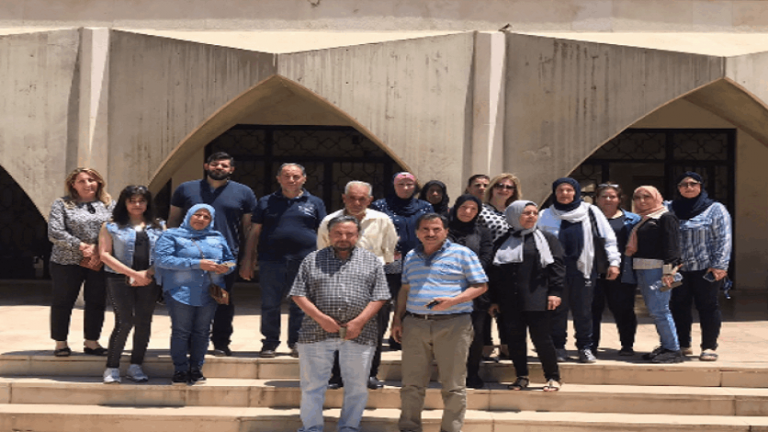 اعتصام للموظفين الذين شاركوا في اليوم الانتخابي أمام سرايا الهرمل