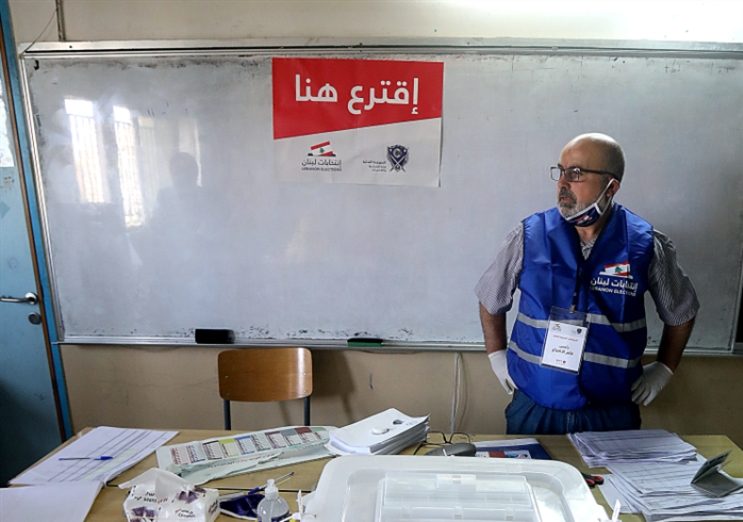 متعاقدو الأساسي: لدفع بدل أتعاب الأساتذة المشاركين في الانتخابات