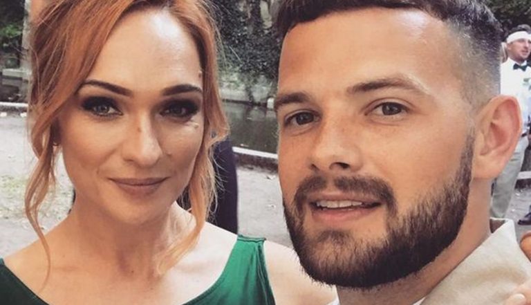 نجم “إكس فاكتور” يعلن وفاة خطيبته قبل ساعات من زفافهما