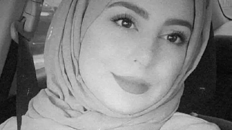 مزّق جسدها بـ 16 طعنة.. مقتل شابة على يد زوجها في الإمارات!