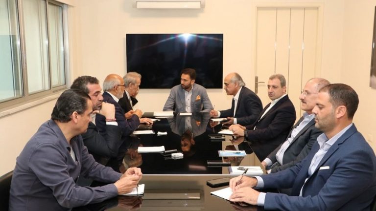 اللقاء الديموقراطي: نواف سلام لتشكيل الحكومة.. ولن نشارك فيها