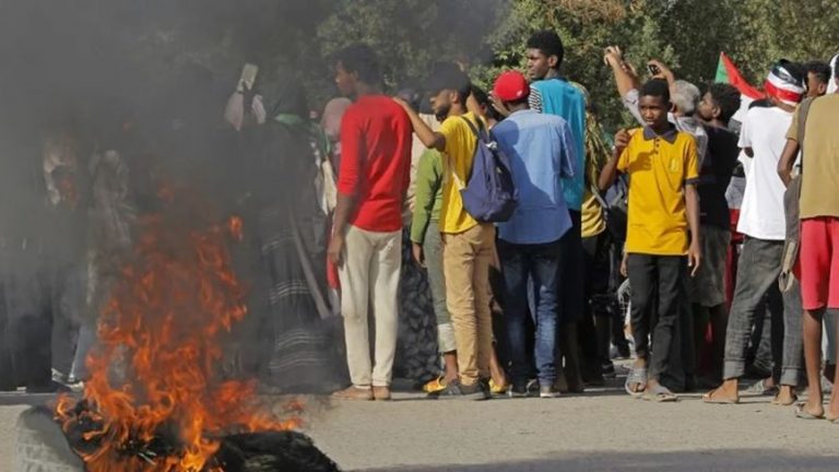 ارتفاع حصيلة القتلى “بالرصاص”ّ خلال المظاهرات في السودان