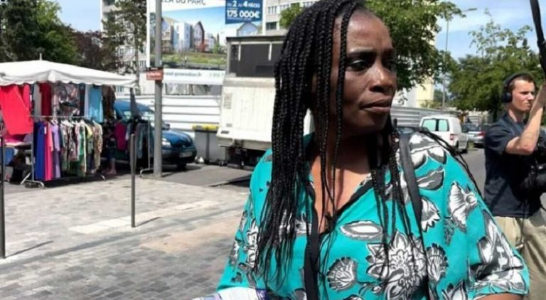 من عاملة نظافة إلى نائبة بالبرلمان الفرنسي!