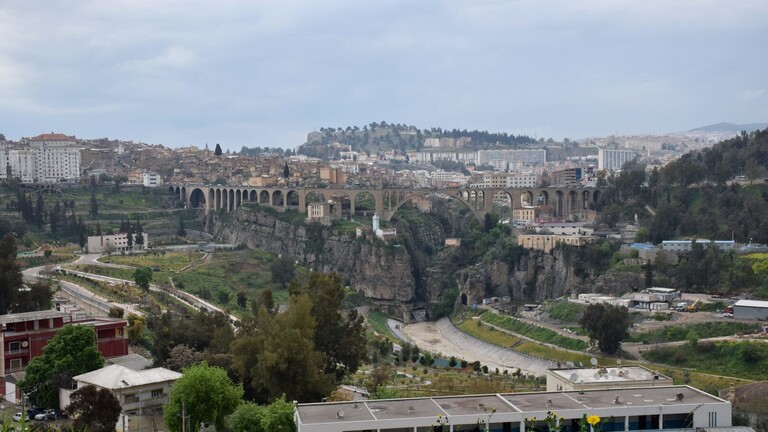 مدينة جزائرية تسجل أعلى درجة حرارة في تاريخها