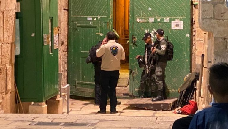 إغلاق الأقصى والبلدة القديمة في القدس المحتلة