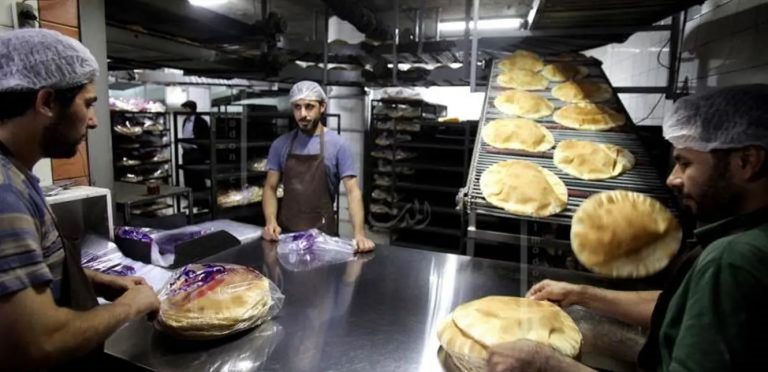 “أفران الجنوب”: لزيادة حصة الأفران من الطحين