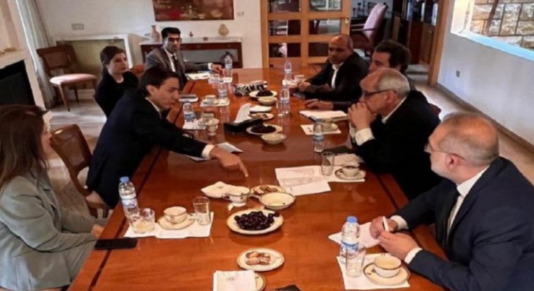 هوكشتاين مع عدد من النواب التغييريين