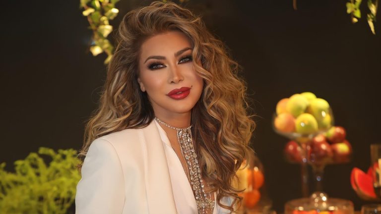 بالفيديو: فستان نوال الزغبي يشعل مواقع التواصل!