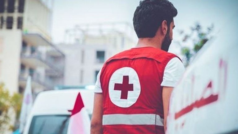 العثور على مواطن مصاب برصاصة في رأسه داخل منزله