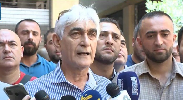 اعتصام لـ”الأفران والمخابز” أمام وزارة الاقتصاد: لتعديل سعر ربطة الخبز