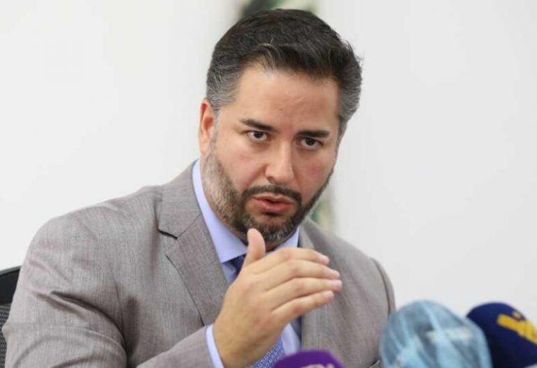 سلام: هناك فرص كبيرة للإستثمار في قطر