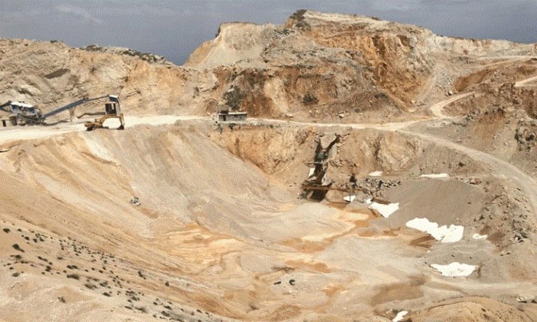 توضيح لوزارتي الصناعة والبيئة بعد انتشار خبر متعلق بقرار لهما