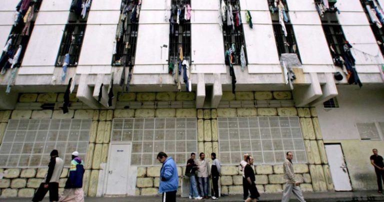 80% من السجناء غير محكومين