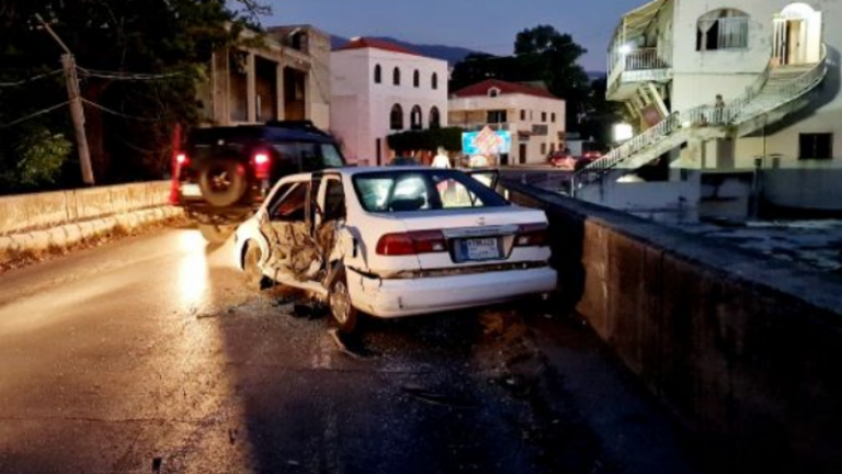 جريحان بحادث سير على جسر العقيبة