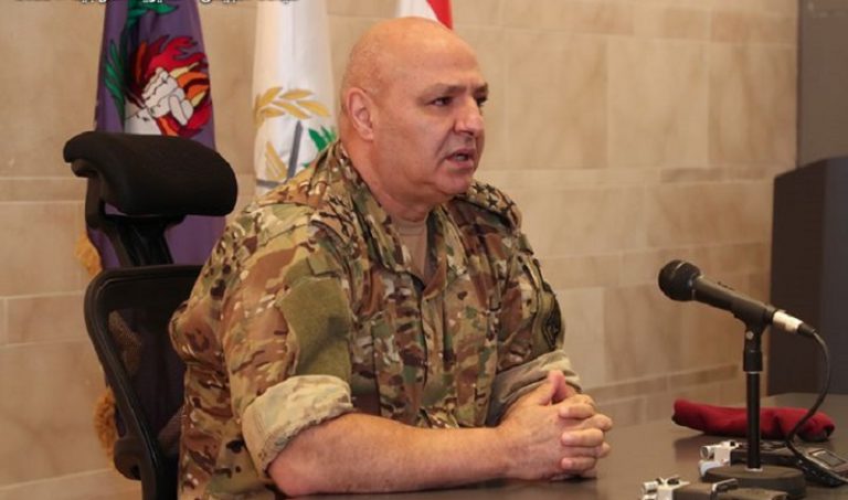 قائد الجيش لطلاب الحربية: ابقوا بمنأى عن الانقسامات الطائفية