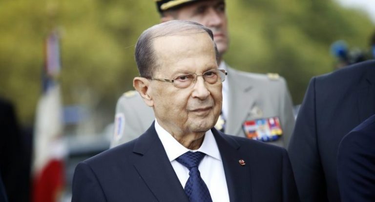 عون يكرّم الصليب الأحمر اللبناني