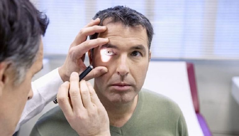 اختراع علمي كوري.. علاج يعيد البصر للمكفوفين!