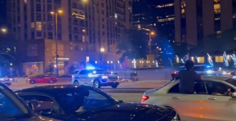 5 إصابات على الأقل في حادث إطلاق النار في شيكاغو