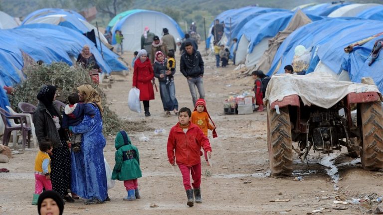 هل تنجح محاولة إعادة 180 ألف نازح سنوياً؟