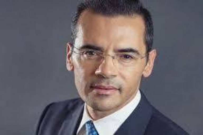 علامة: هجرة الكادر الطبي والتمريضي يهدد الأمن الصحي