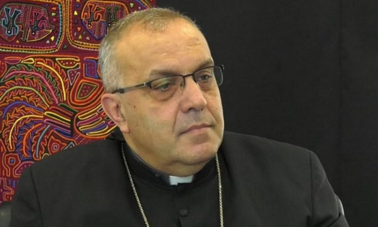 حرف اتجاه قضية المطران الحاج من قانونية ـ قضائية الى سياسية