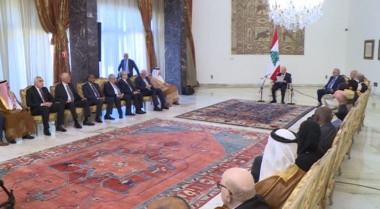 عون لوزراء الخارجية العرب: لبنان لم يعد قادرا على تحمل أعباء اللاجئين