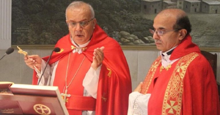 ضغوط على القضاء العسكري لترك المطران الحاج