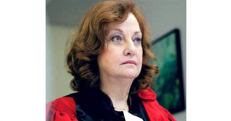 القاضية عون: هل أصبح تطبيق إشارة قضائية “فولوكلور”؟