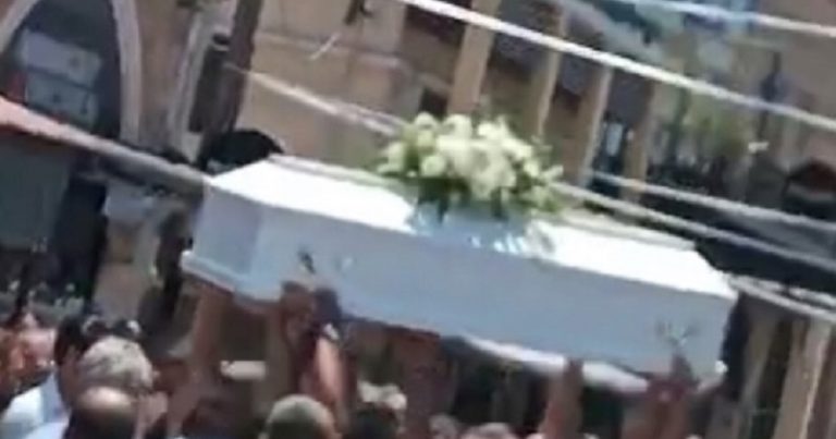 بالفيديو: لبناني عاد من الاغتراب لقضاء عطلته… فتوفي بحادث سير