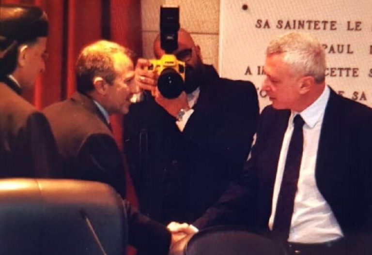 “صنارة” باسيل.. و”السمكة” الأكبر من “بحيرة” العهد المقبل!