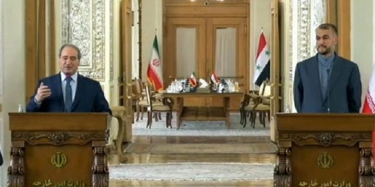 المقداد بحث مع عبد اللهيان في تعزيز العلاقات