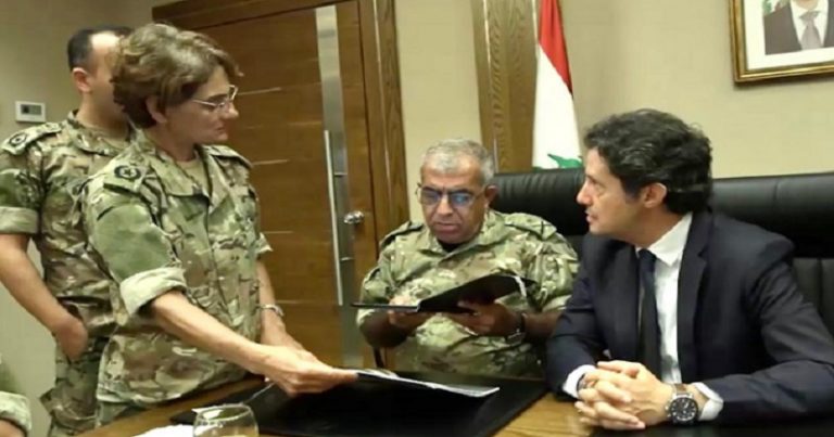 المكاري زار مديرية التوجيه: التجربة الإعلامية في الجيش مثال يحتذى به