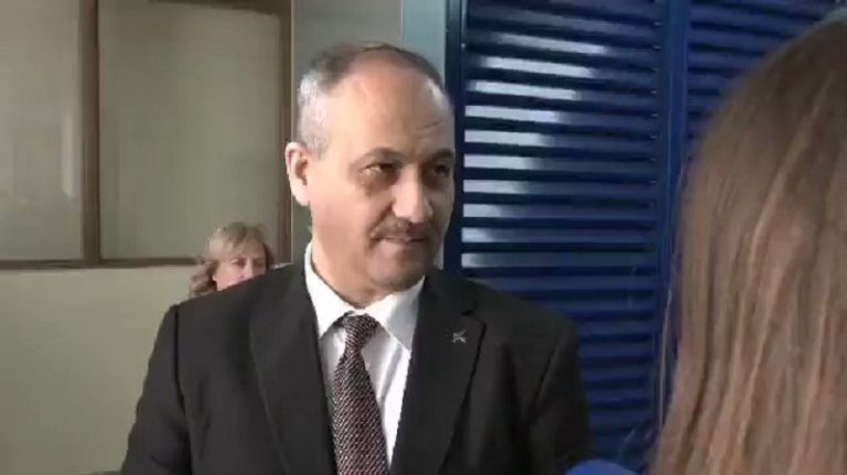 صور لسفير العراق في لبنان تثير ضجة