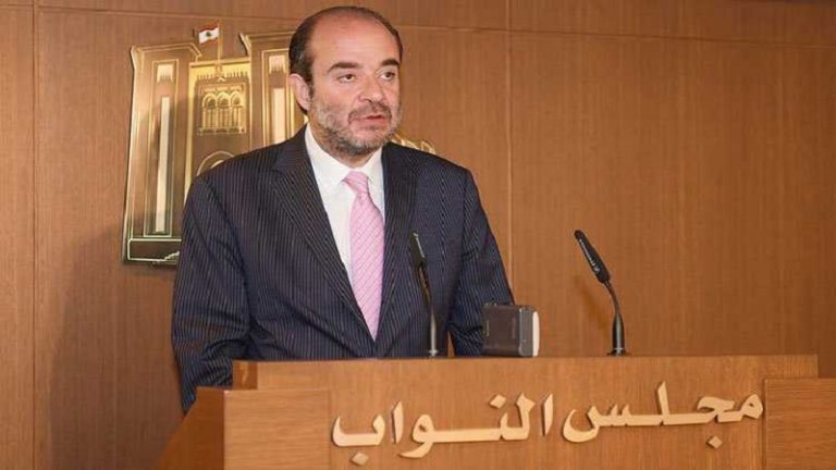 “الجمهورية القوية” يوقّع عريضة لتشكيل لجنة تحقيق دولية بانفجار المرفأ