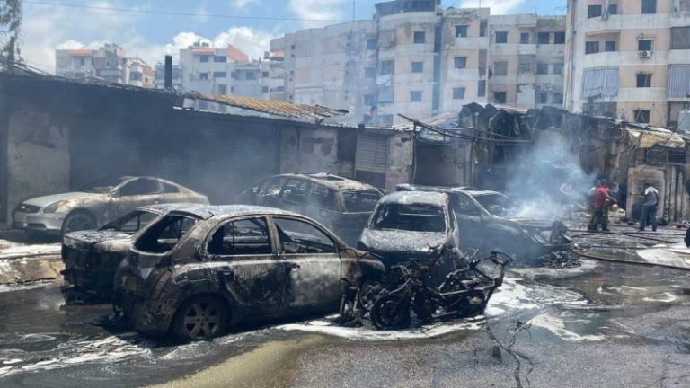 بالفيديو والصور: إخماد حريق الكفاءات