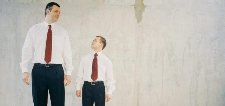 هل هناك علاقة بين طول الشخص وإصابته بأمراض؟